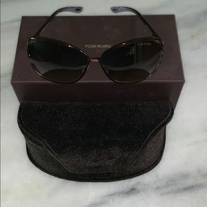 Tom Ford Miranda Oversized Sunglasses in bronze